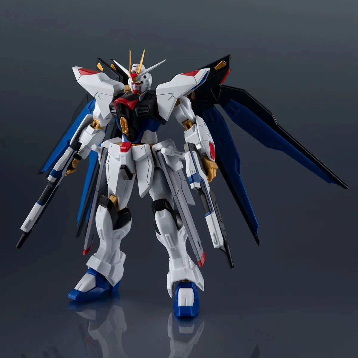 ZGMF-X20A Strike Freedom Gundam (Renewal) Action Figure "Mobile Suit Gundam" | Bandai Tamashii Nations