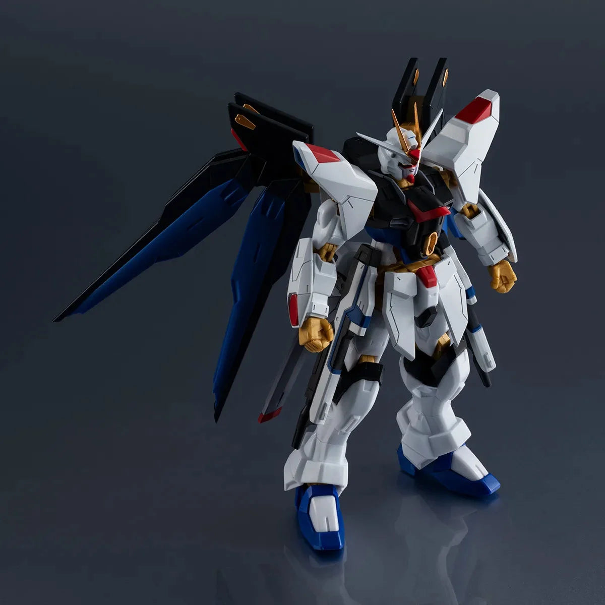 ZGMF-X20A Strike Freedom Gundam (Renewal) Action Figure "Mobile Suit Gundam" | Bandai Tamashii Nations